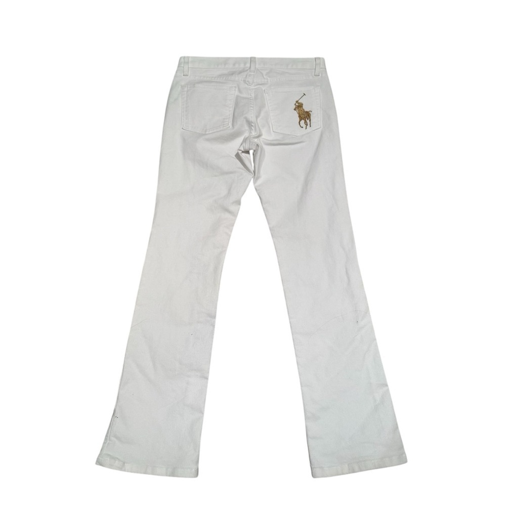 Women's Classic White Jeans - Picture 3 of 7